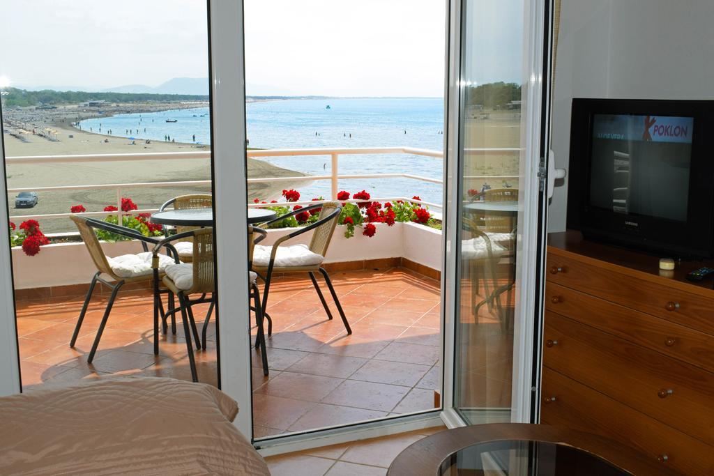 Apartments Kepi Gjerana Ulcinj Bagian luar foto